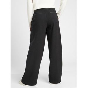 Athleta venice Heathered cargo pants Wide leg button